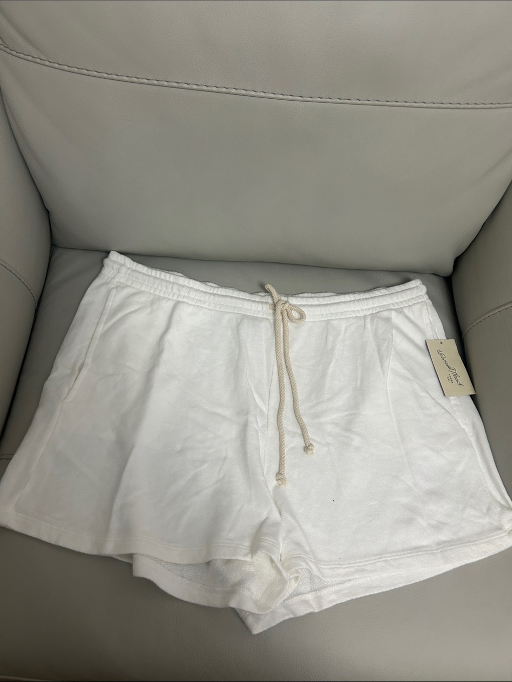 Universal Thread White Cotton Drawstring Athletic Shorts